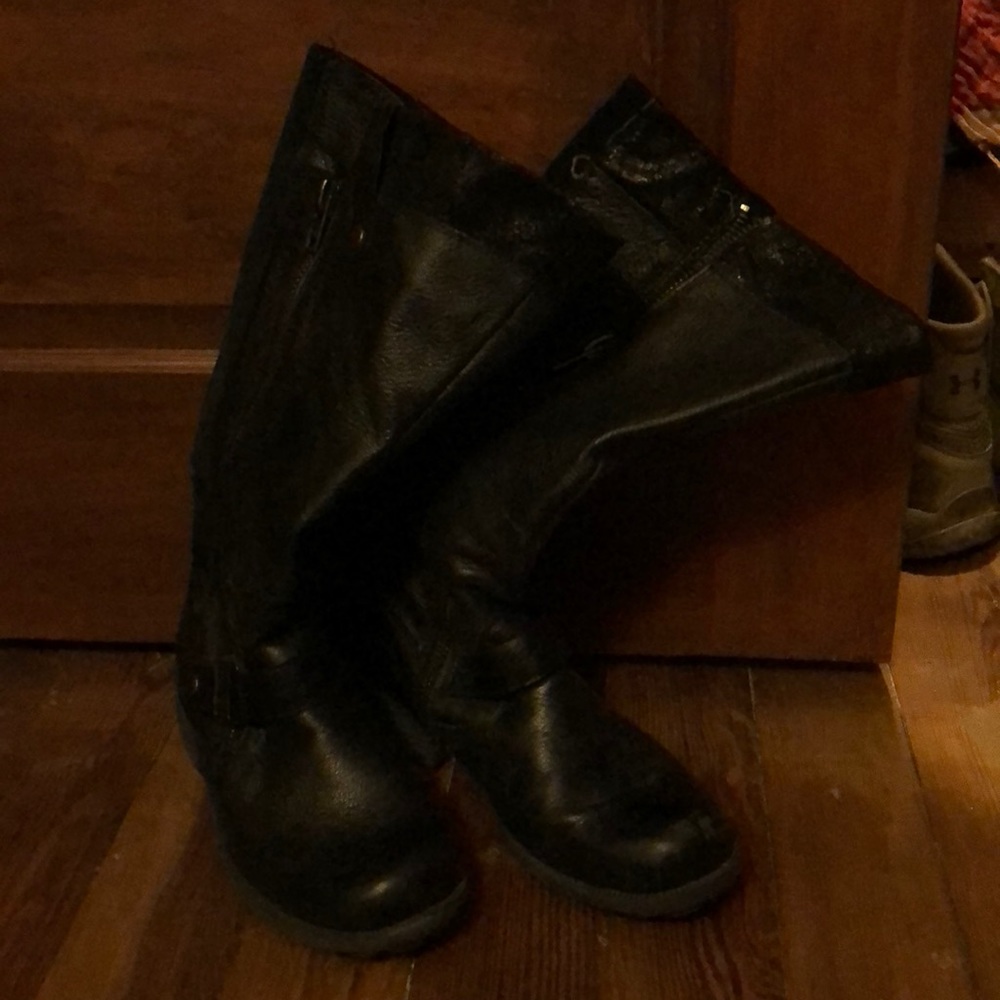 Earth Origins wide calf boots